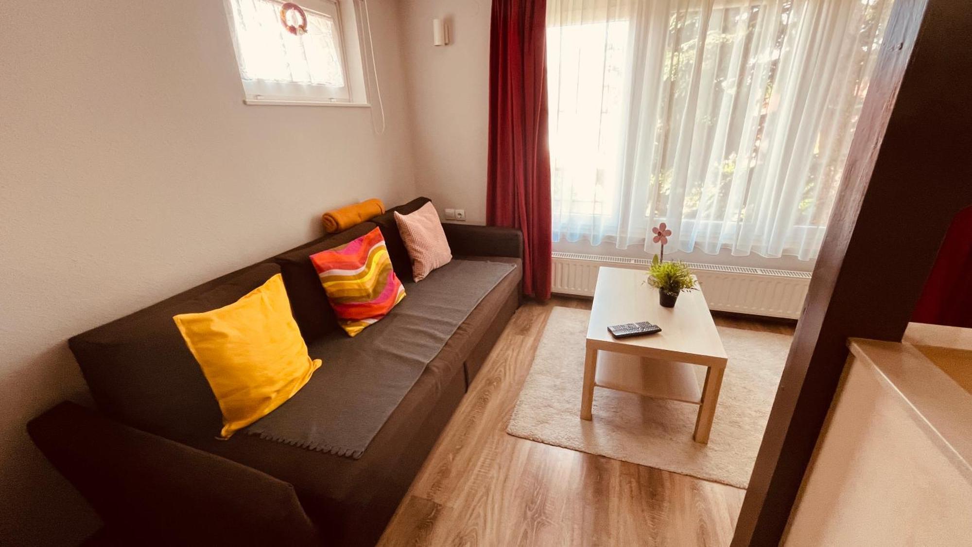 Strigonia Apartman Эстергом Экстерьер фото